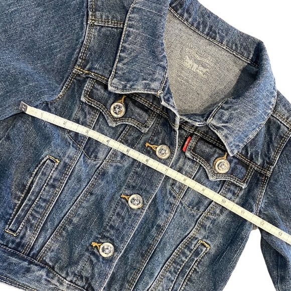 Levi's Jean Jacket Girl's Size 6X Blue Denim Cotton Trucker Plastic Button Cute - Picture 11 of 13